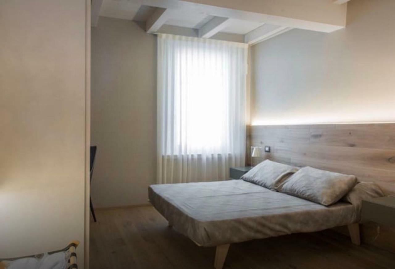 Accademia 21 Bed & Breakfast Mantova Exterior photo
